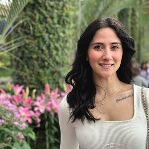 Meet your Posher, Victoria